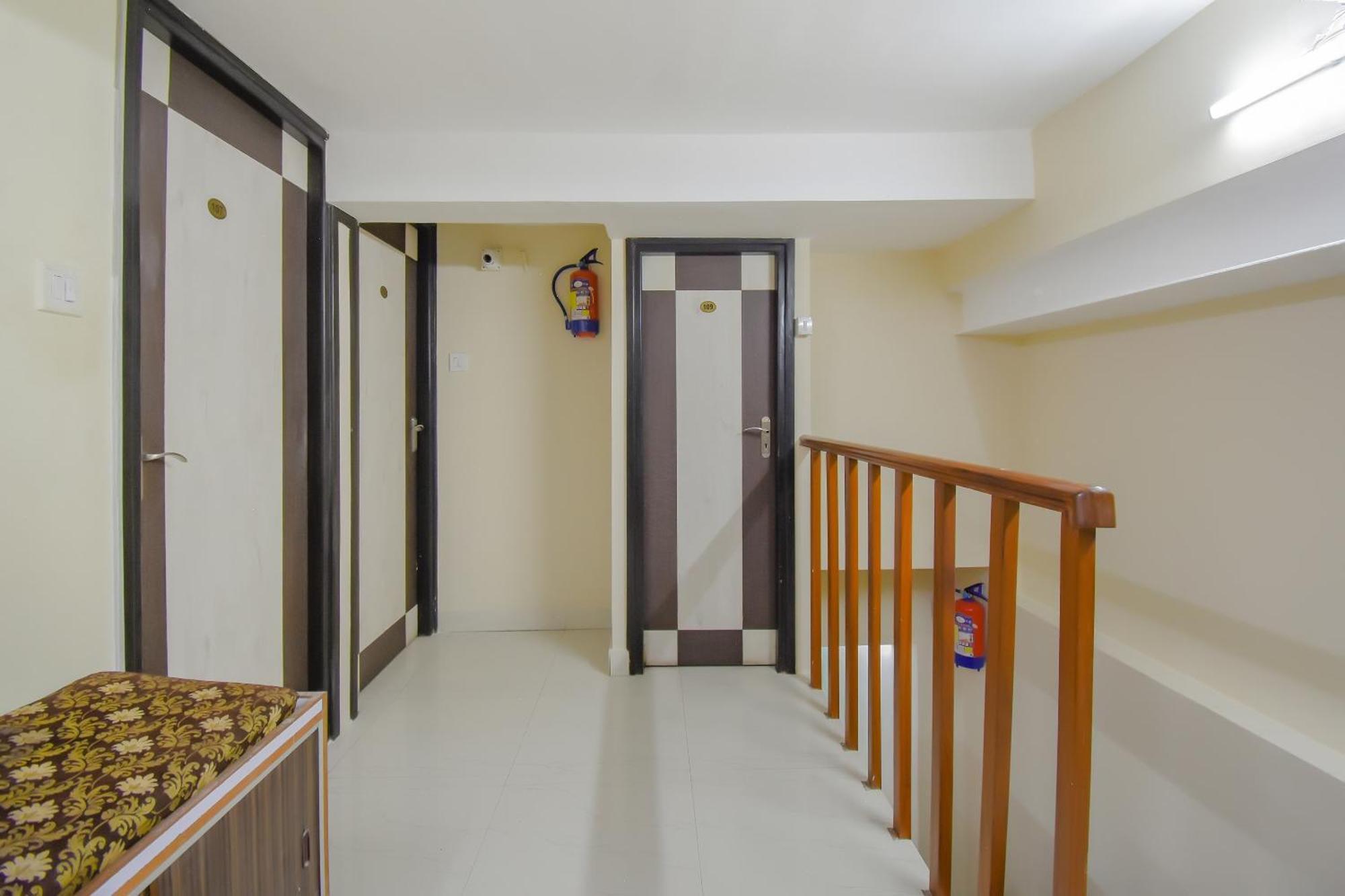 Hotel O Lindsay Inn Guest House Calcutta Calcutta Bara Bazar Dış mekan fotoğraf