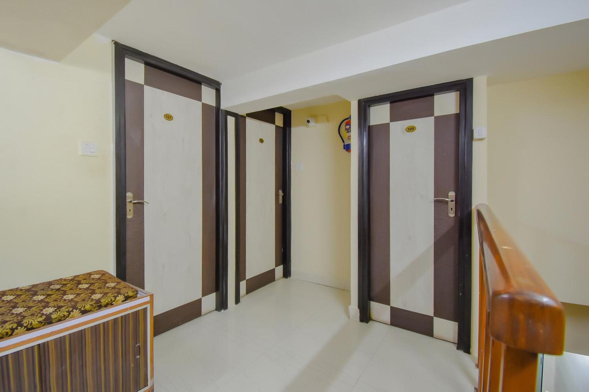 Hotel O Lindsay Inn Guest House Calcutta Calcutta Bara Bazar Dış mekan fotoğraf